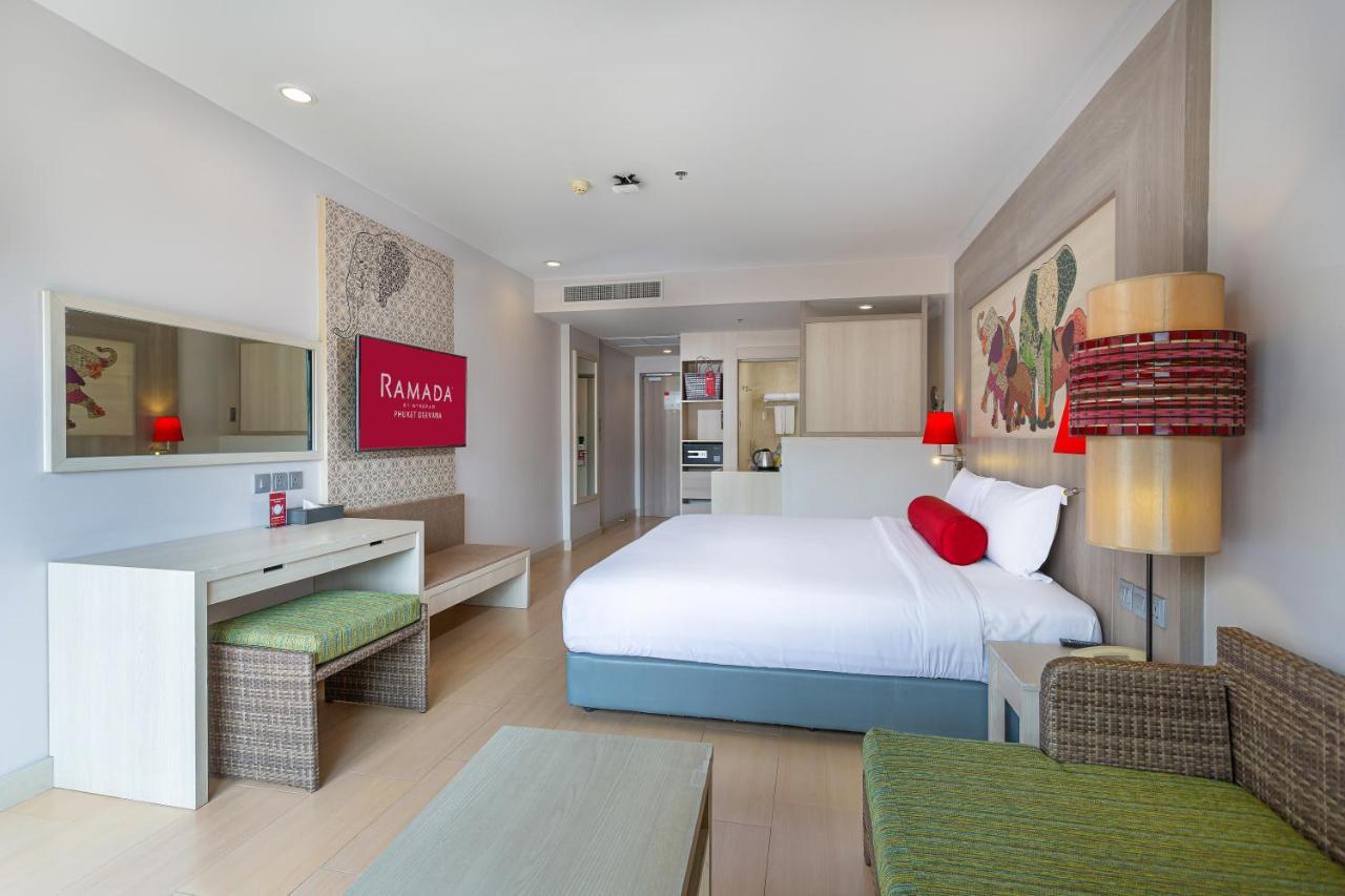 Ramada By Wyndham Phuket Deevana Patong Extérieur photo