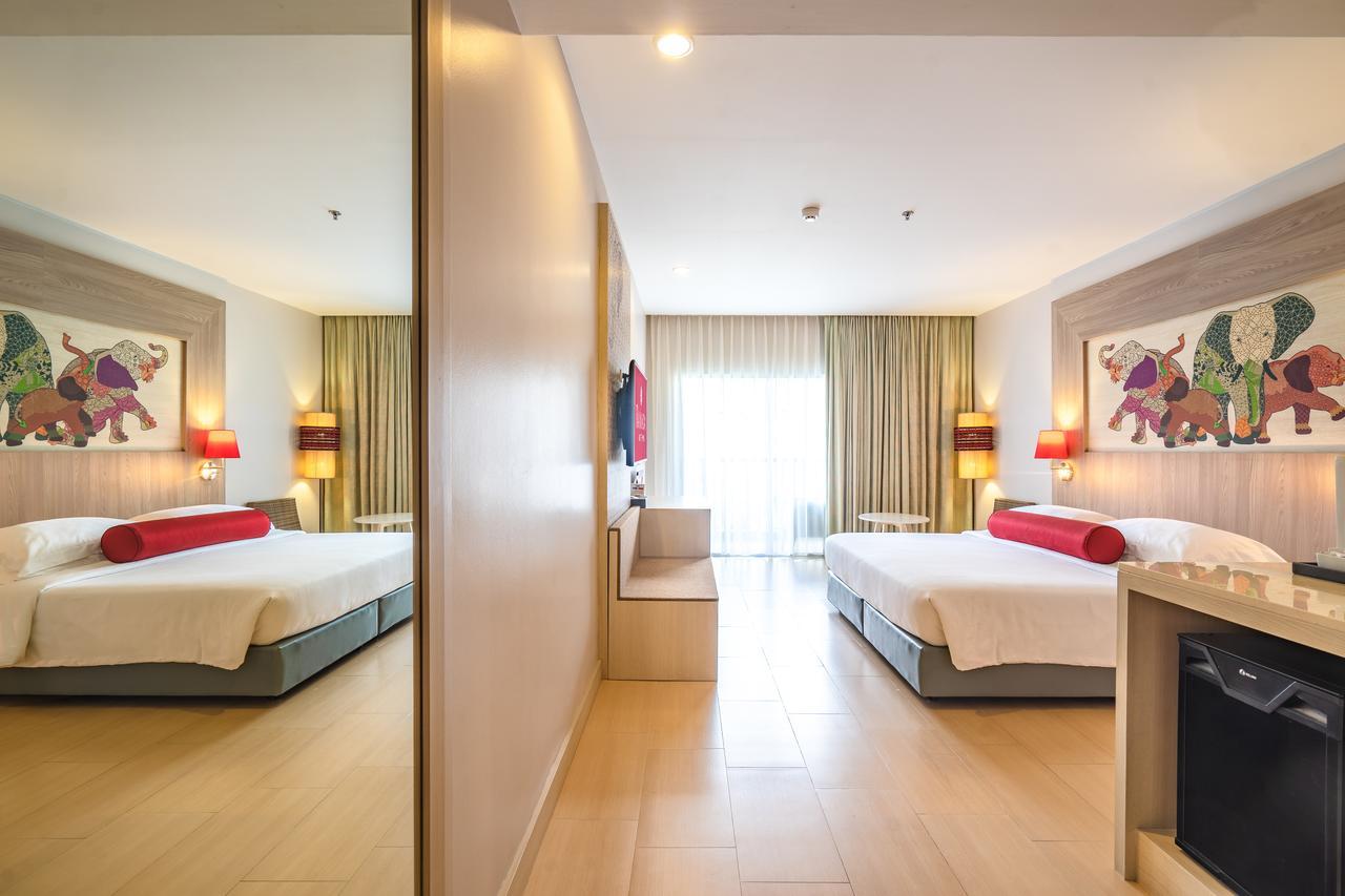 Ramada By Wyndham Phuket Deevana Patong Extérieur photo