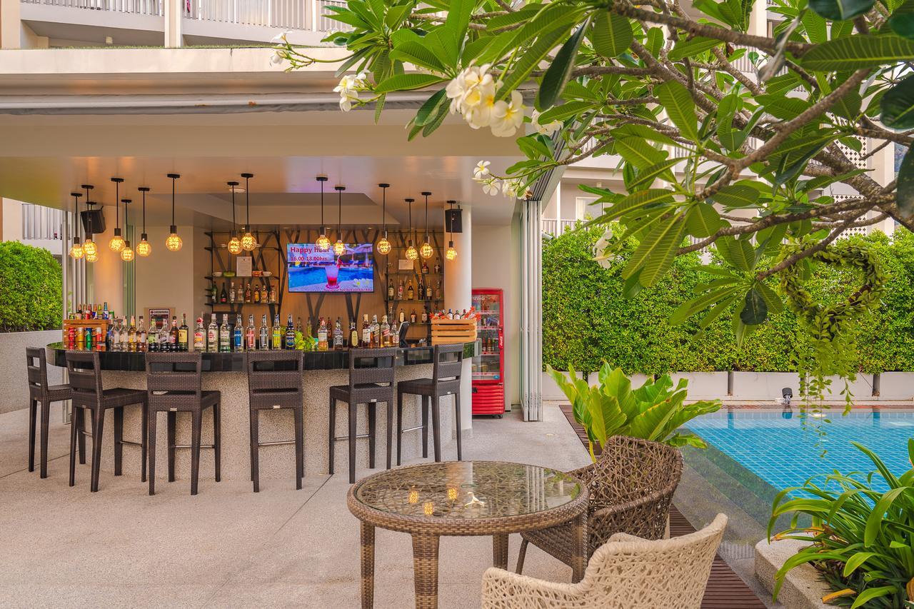 Ramada By Wyndham Phuket Deevana Patong Extérieur photo