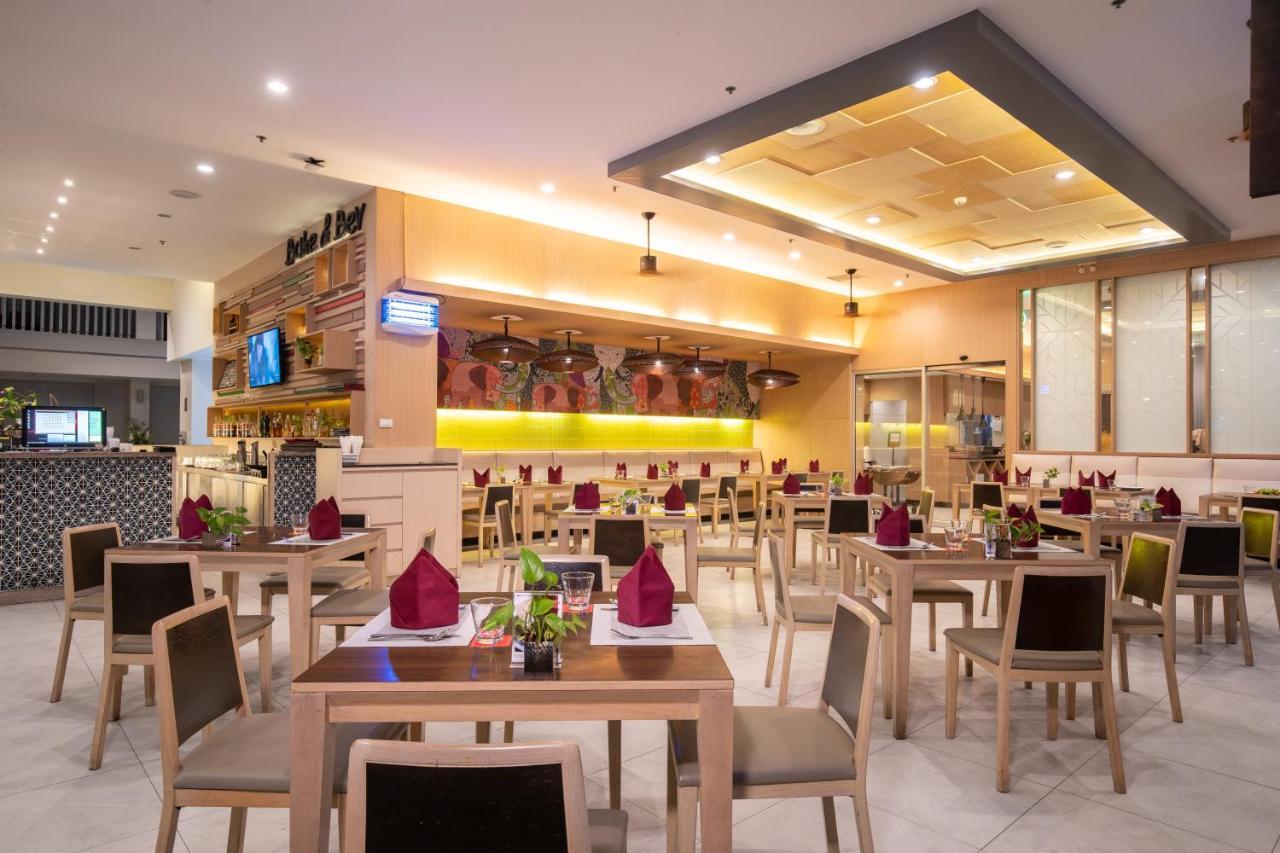 Ramada By Wyndham Phuket Deevana Patong Extérieur photo